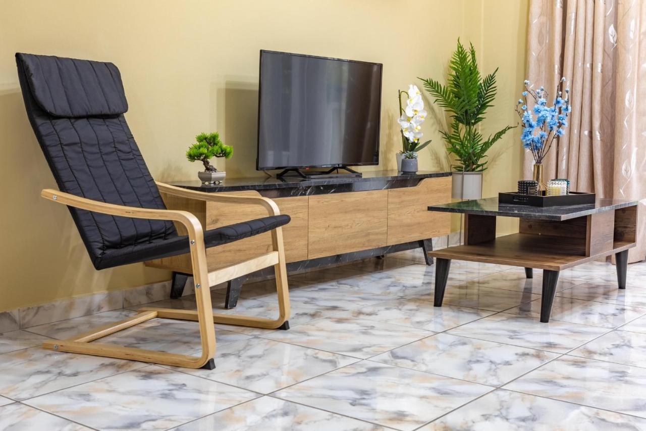 Johnny'S Three Bedroom Apartment Nafplio Exterior foto